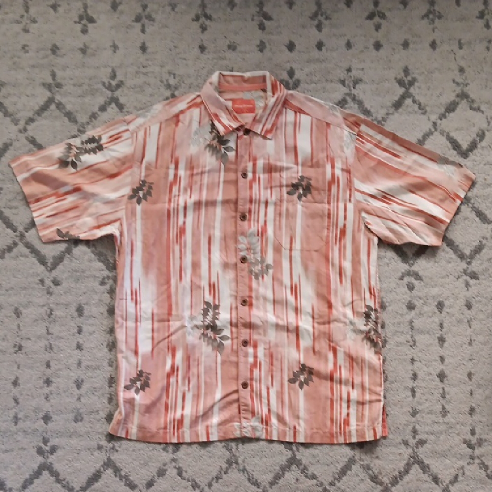 Tommy Bahama Coral and White Striped Shirt L 100% Silk
